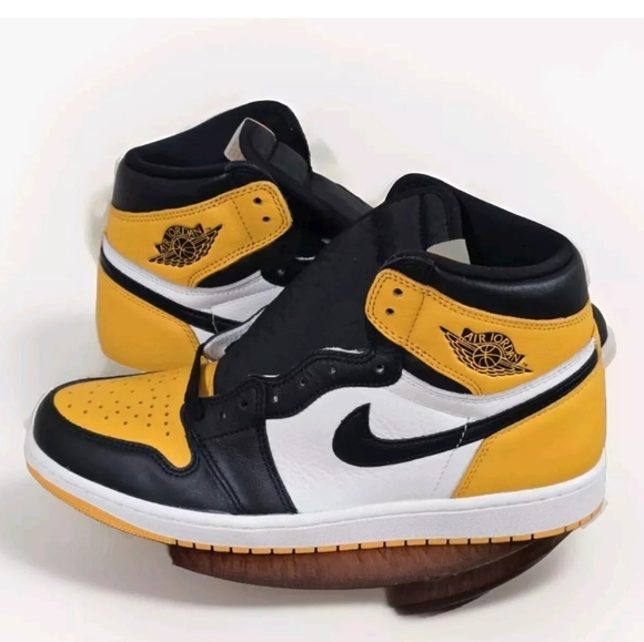 Nike Jordan 1 Retro High OG Yellow Toe (555088-711) Men's Size 10 New In Box - Picture 5 of 13